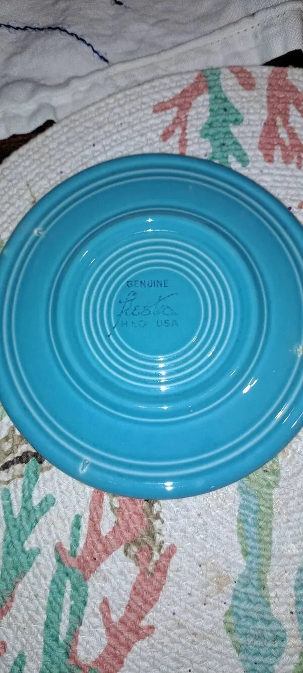 Vintage Genuine Fiesta Turquoise Dinnerware 7 Piece Lot HLC USA Plates Saucers S
